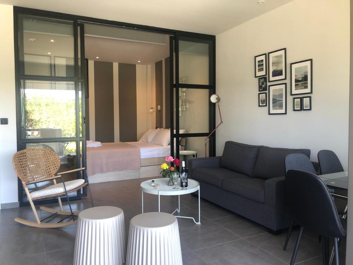 Siviri Suites Zewnętrze zdjęcie